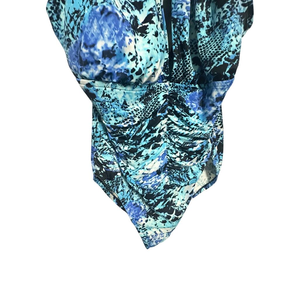 🔴 5 for $40 SALE! 
Vanishing Act Blue Multicolor One Piece  Swimsuit Sz 16